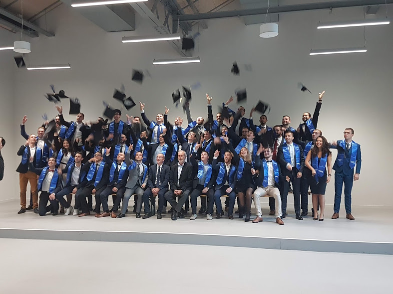 Accès à l'article Remise des diplômes aux promotions 2018 à l'ECAM Lyon